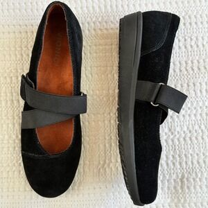 Vionic Shelby Mary Jane Black Suede Flat Hook and Loop Comfort Classic Women 8.5